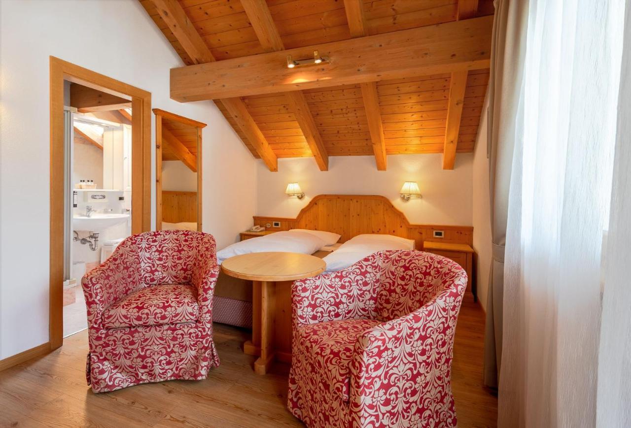 Hotel Villa Eden Corvara In Badia Dış mekan fotoğraf