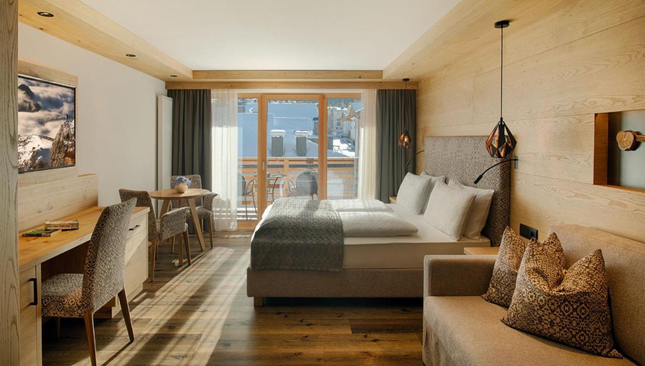 Hotel Villa Eden Corvara In Badia Dış mekan fotoğraf
